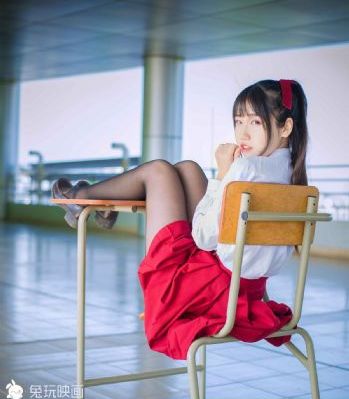 年轻性感的妈妈在线观看