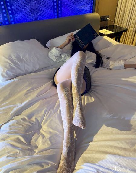 漂亮的丰年经的继牳3