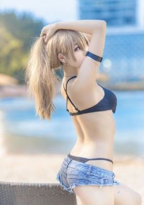 白丝美女免费网站